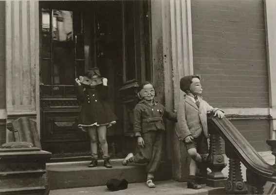 Helen Levitt: New York: Moma One on One Series