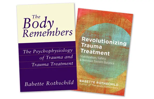 Body Remembers Volume 1 és Revolutionizing Trauma Treatment, Two-Book Set (A test emlékszik az 1. kötetre és a traumakezelés forradalmasítása), kétkötetes készlet. - Body Remembers Volume 1 and Revolutionizing Trauma Treatment, Two-Book Set