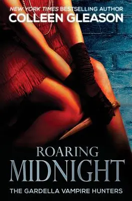 Roaring Midnight: Macey 1. könyv - Roaring Midnight: Macey Book 1