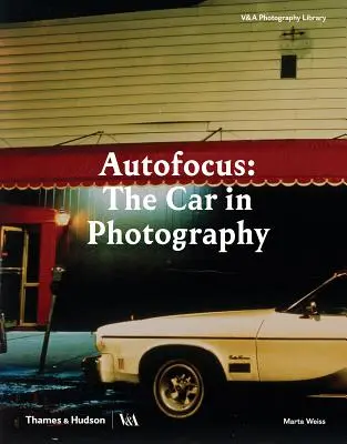 Autofókusz: Az autó a fényképészetben - Autofocus: The Car in Photography