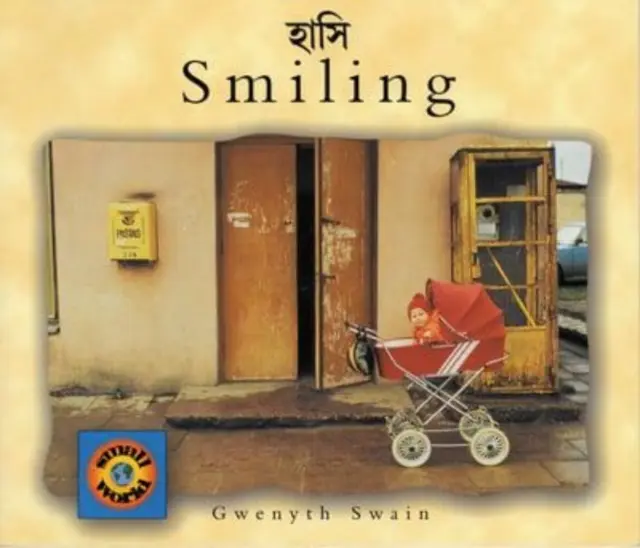 Mosolyogva (angol-bengáli) - Smiling (English-Bengali)