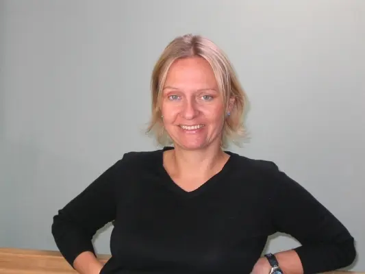 The Tennis Champion Who Escaped the Nazis: Bécsből Wimbledonba, egy család küzdelme a túlélésért és a győzelemért - The Tennis Champion Who Escaped the Nazis: From Vienna to Wimbledon, One Family's Struggle to Survive and Win